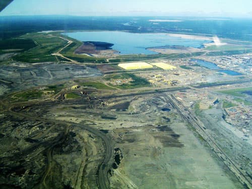 The oil sands have catastrophic consequences on local ecosystems